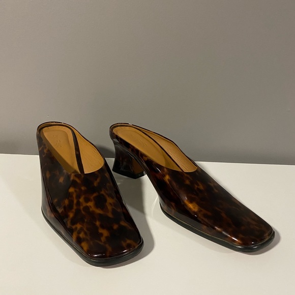 Sold By Far Kim Square Toe Mule in Patent - Picture 8 of 15